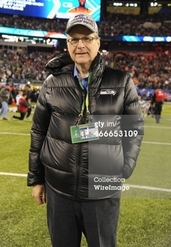 Seahawks owner,  Paul Allen wearing BEVEL 